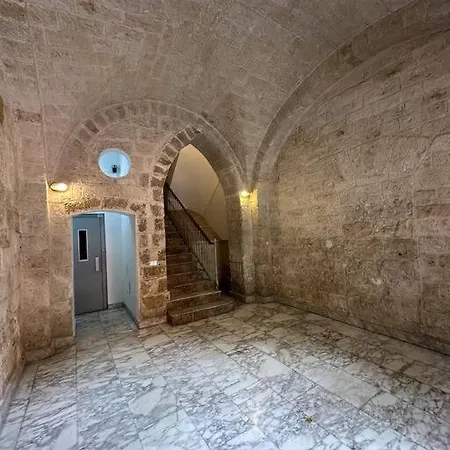 Murat 45 * Bari